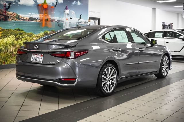 Used 2021 Lexus ES 300h w/ Premium Package FWD image 6