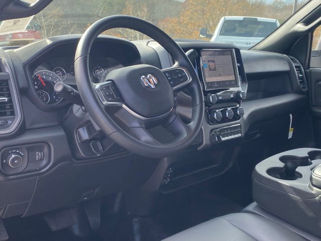 New 2026 RAM 3500 Tradesman w/ Chrome Appearance Group image 31