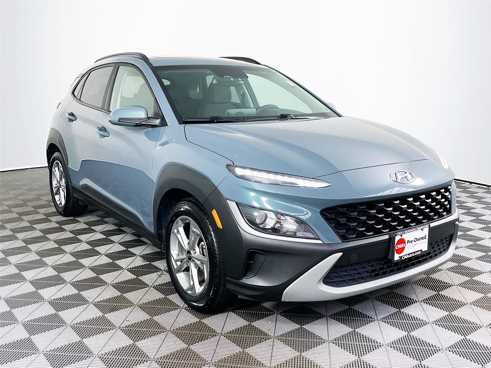 Used 2022 Hyundai Kona SEL w/ Convenience Package