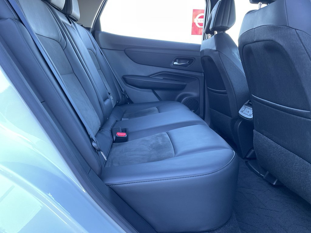 Certified 2024 Nissan Ariya FWD image 23