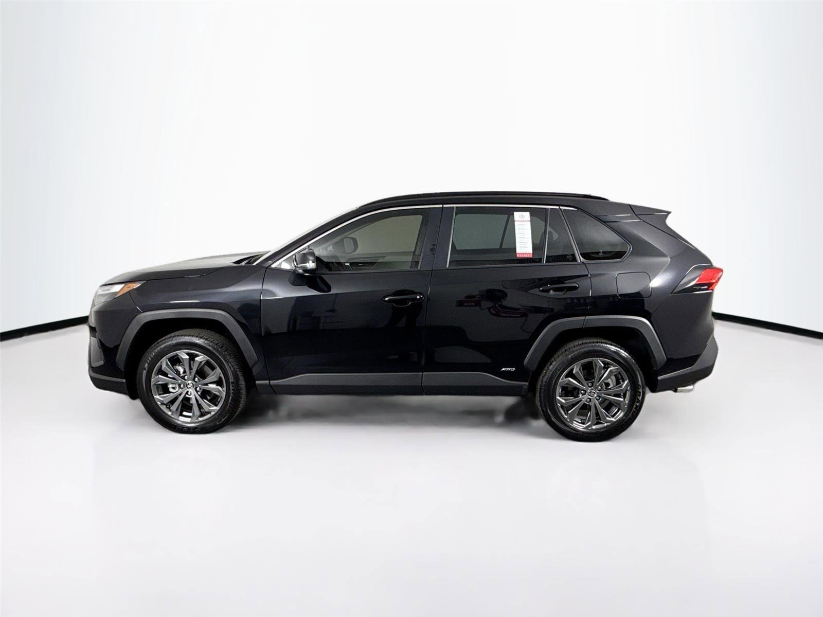 Certified 2025 Toyota RAV4 XLE Premium image 14