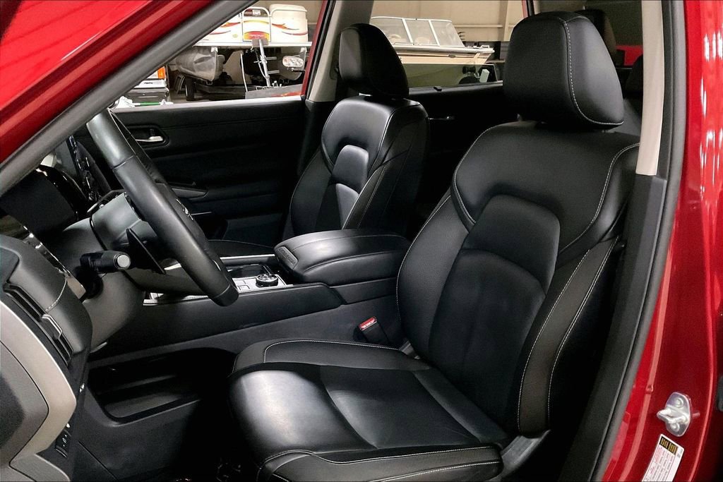 Used 2023 Nissan Pathfinder SL image 23