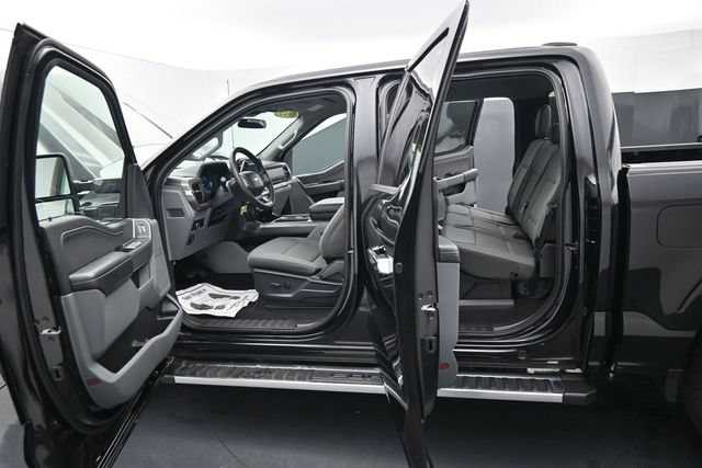 Certified 2025 Ford F150 XLT w/ Equipment Group 301A Standard AWD/4WD image 14