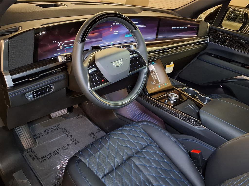 New 2026 Cadillac Escalade IQ Luxury 1 image 15