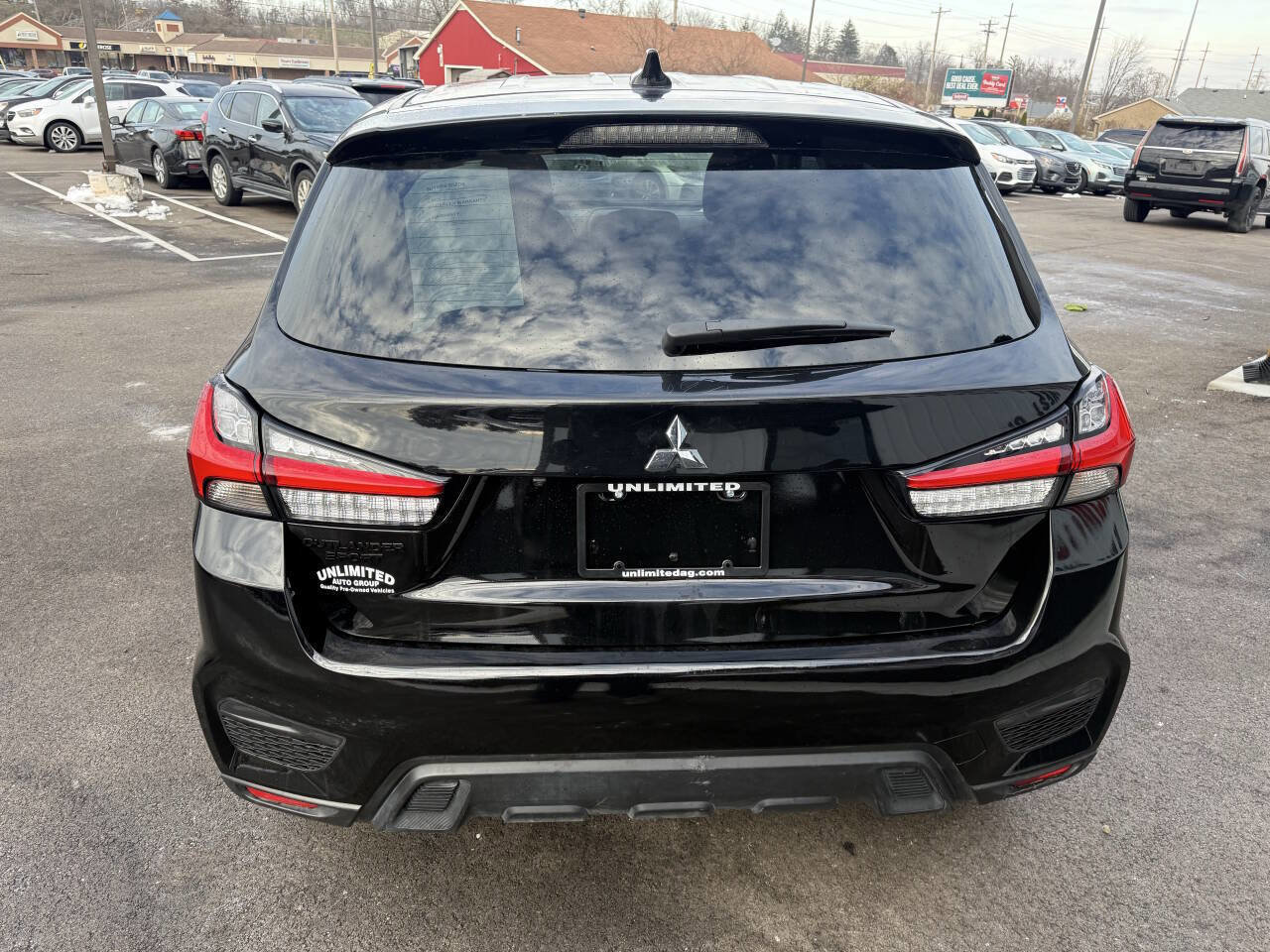 Used 2024 Mitsubishi Outlander Sport ES image 12