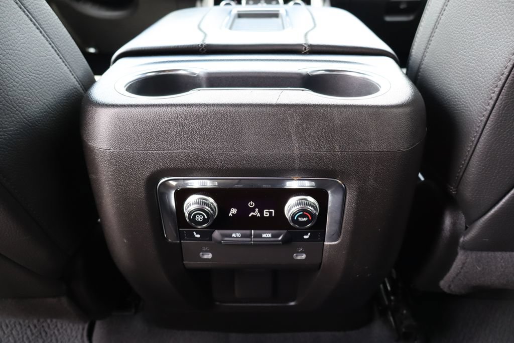 Used 2023 GMC Yukon Denali AWD/4WD image 38