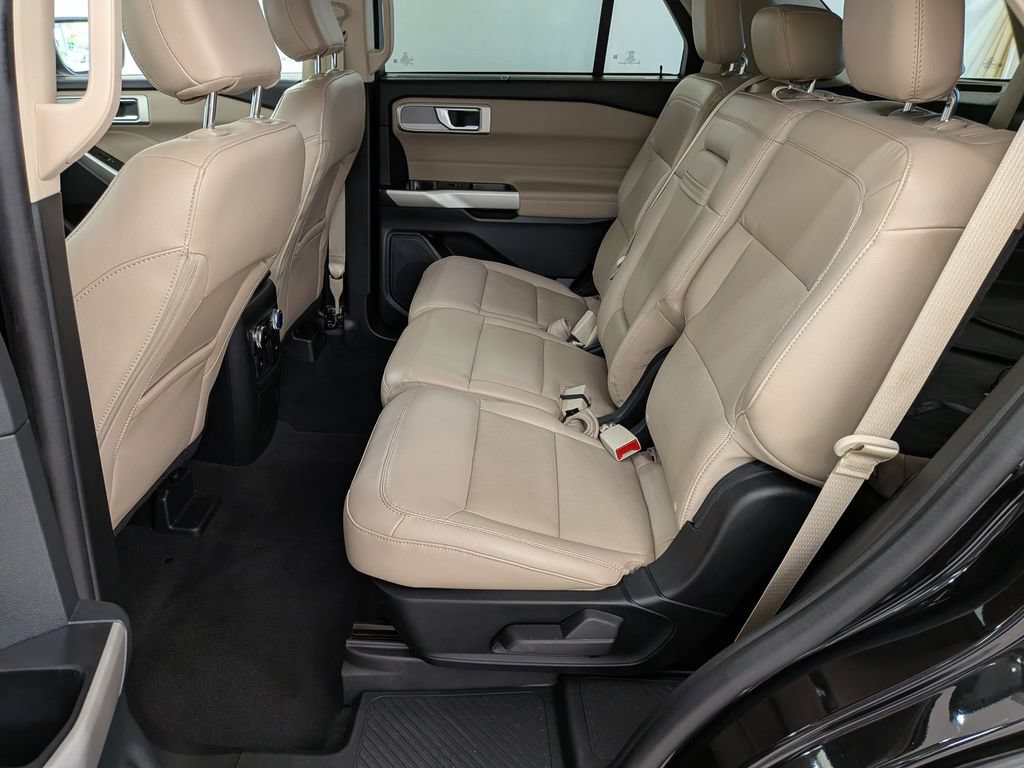 Used 2023 Ford Explorer Limited AWD/4WD image 27