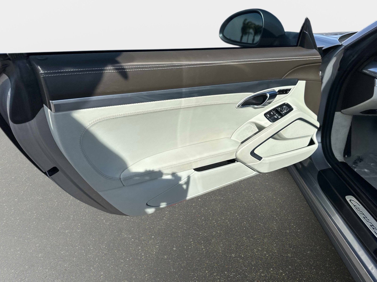 Used 2012 Porsche 911 Carrera S image 16