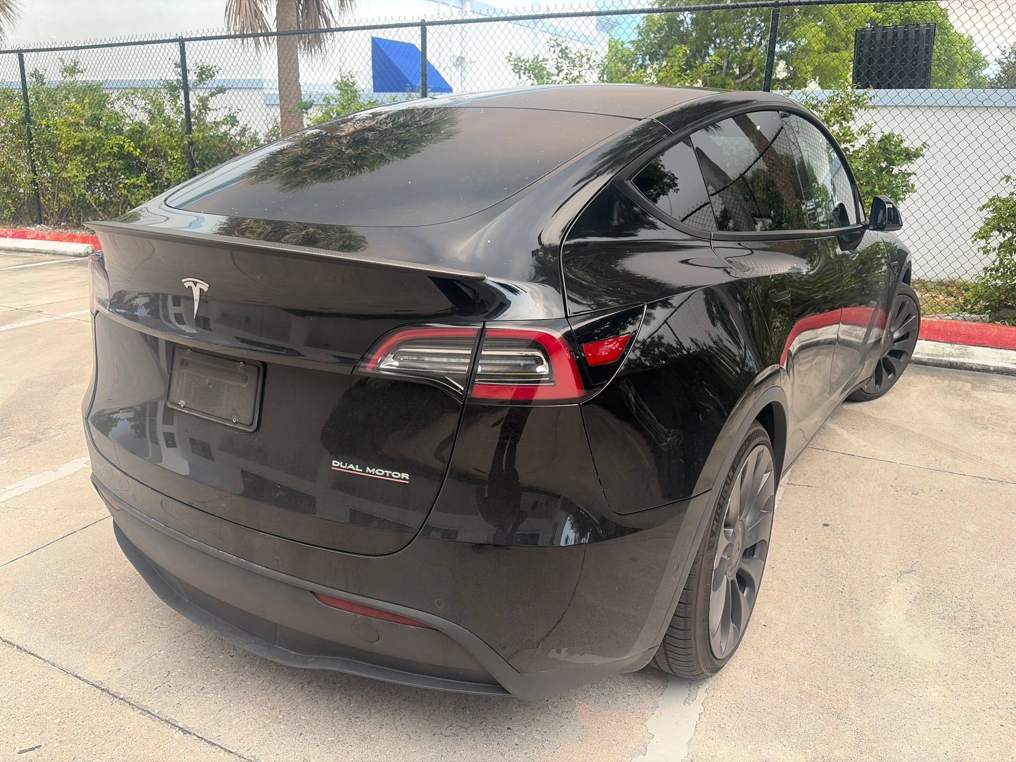 Used 2020 Tesla Model Y Long Range AWD/4WD image 5