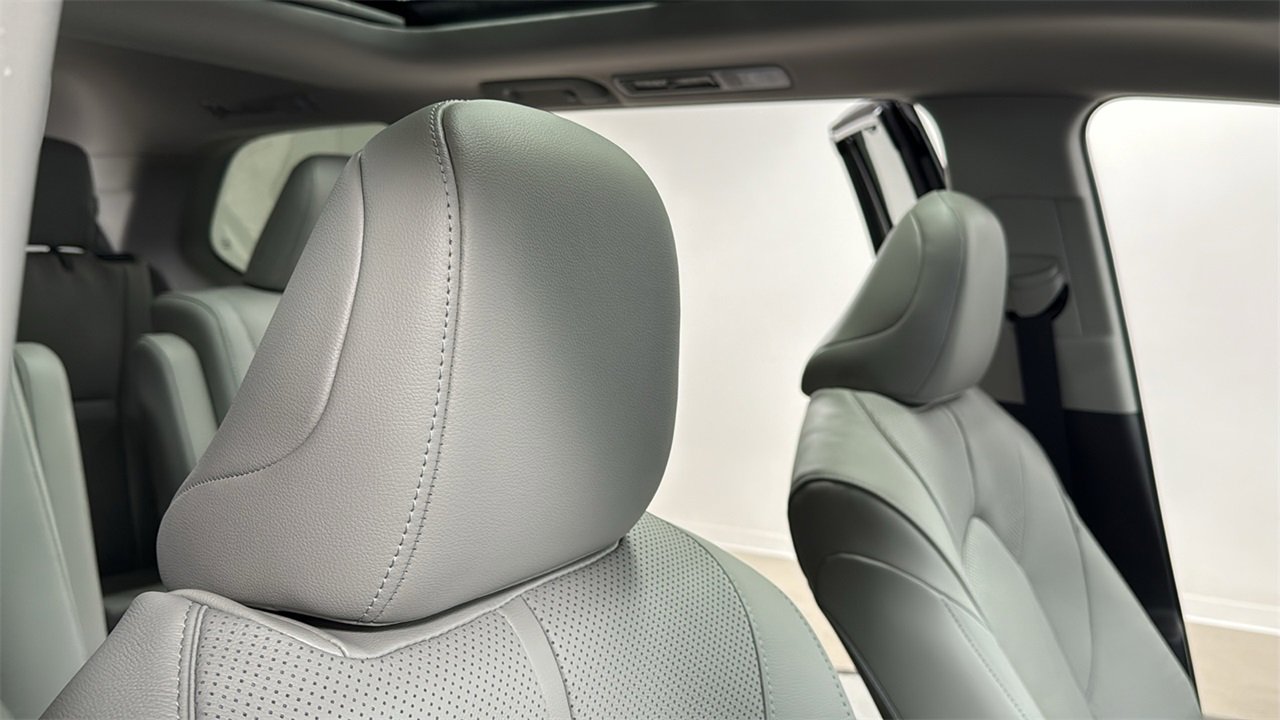 New 2026 Toyota Grand Highlander Limited image 20