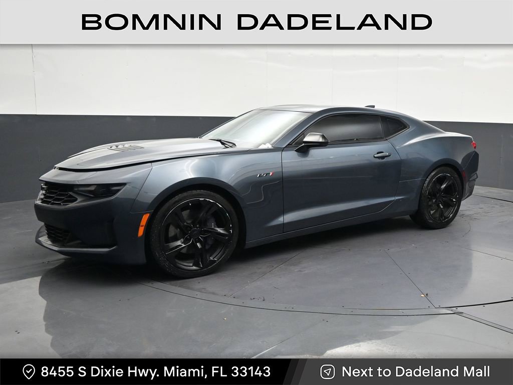 Used 2023 Chevrolet Camaro LT RWD image 1