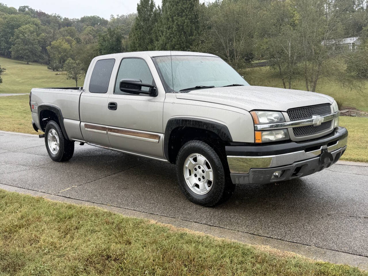 Used 2003 Chevrolet Silverado 1500 LS w/ Off-Road Package AWD/4WD image 19