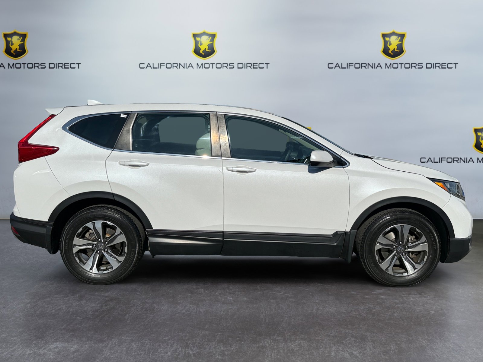 Used 2019 Honda CR-V LX image 6