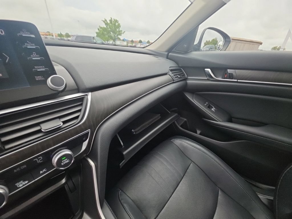 Used 2018 Honda Accord EX-L image 21