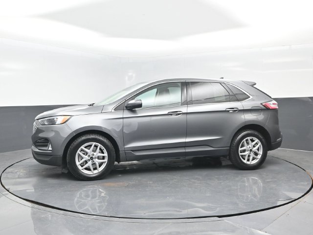 Certified 2024 Ford Edge SEL w/ Convenience Package AWD/4WD image 4