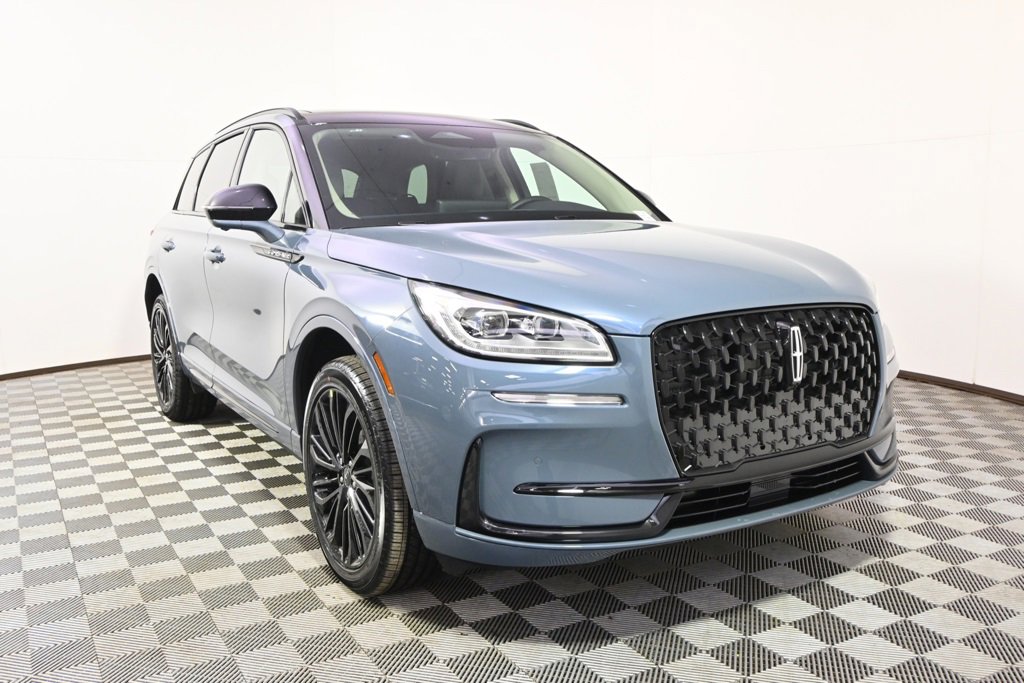 New 2026 Lincoln Corsair Reserve w/ Jet Appearance Package image 9