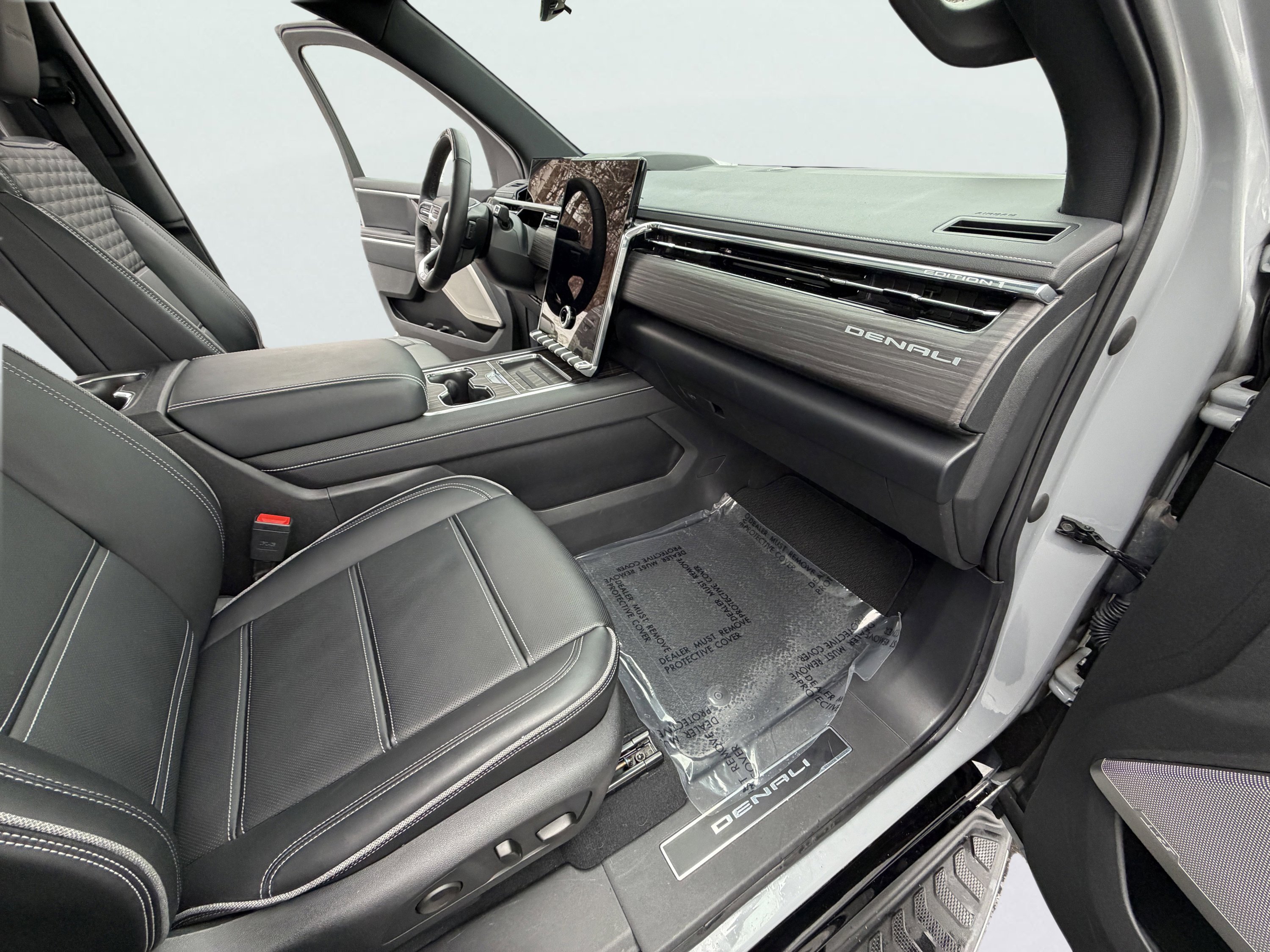 Used 2024 GMC Sierra EV Denali image 33