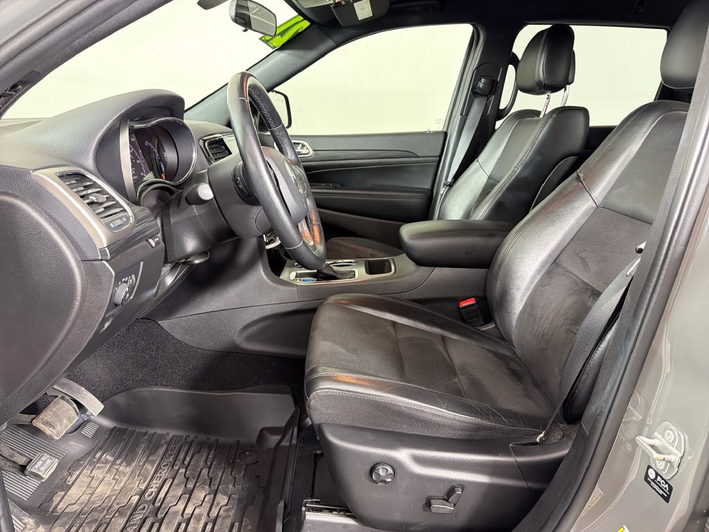 Used 2021 Jeep Grand Cherokee Laredo X AWD/4WD image 19