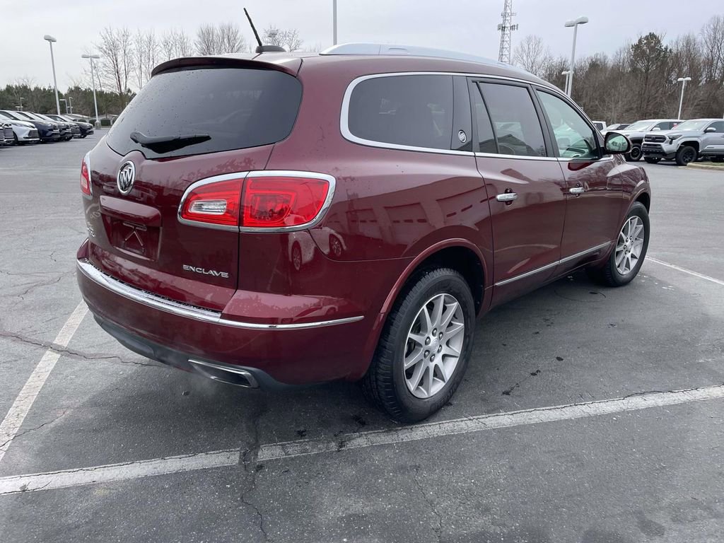 Used 2016 Buick Enclave Leather image 10