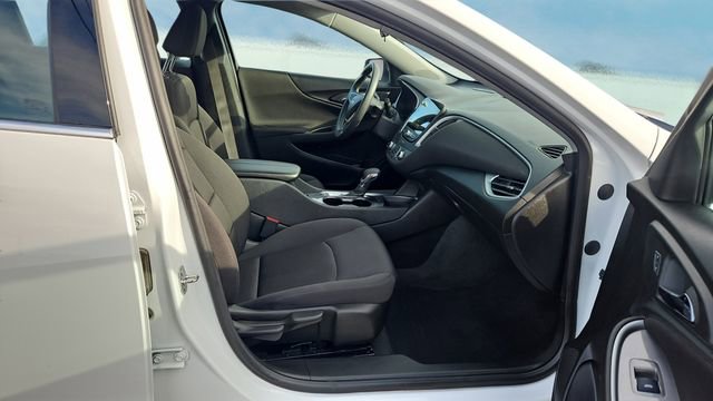 Used 2024 Chevrolet Malibu LT image 13