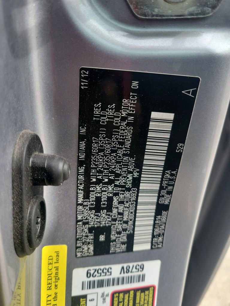 Used 2013 Toyota Sienna XLE w/ Entertainment Pkg image 38