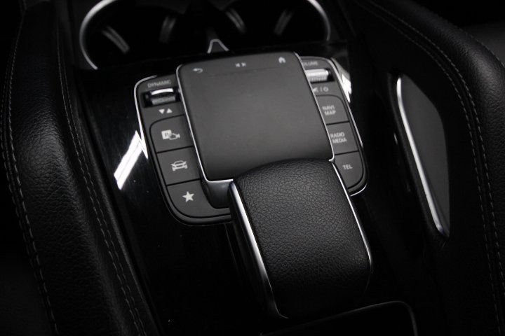 Used 2021 Mercedes-Benz GLE 350 image 25