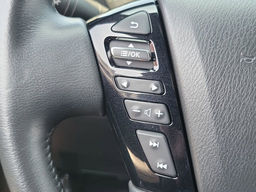Certified 2021 Nissan Armada SL w/ Midnight Edition Package RWD image 5