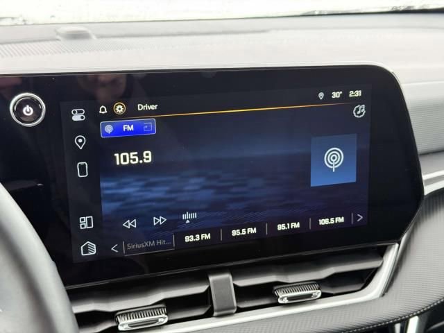 Used 2025 Chevrolet Equinox LT w/ Convenience Package II image 24