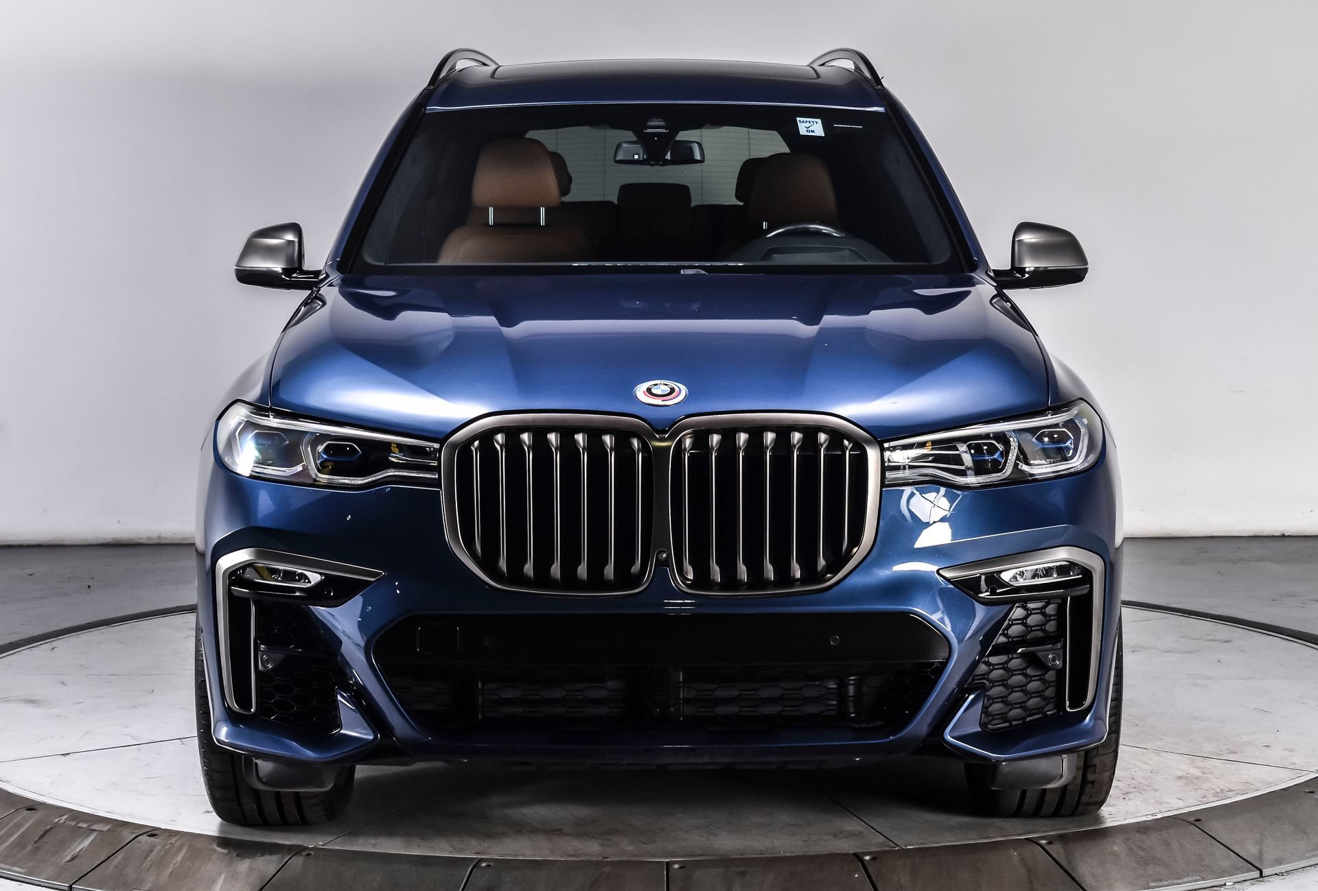 Used 2022 BMW X7 M50i w/ Dynamic Handling Package AWD/4WD image 8