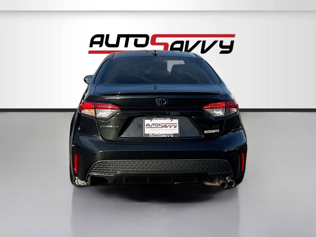 Used 2022 Toyota Corolla SE w/ Carpet Mat Package (TMS) image 6