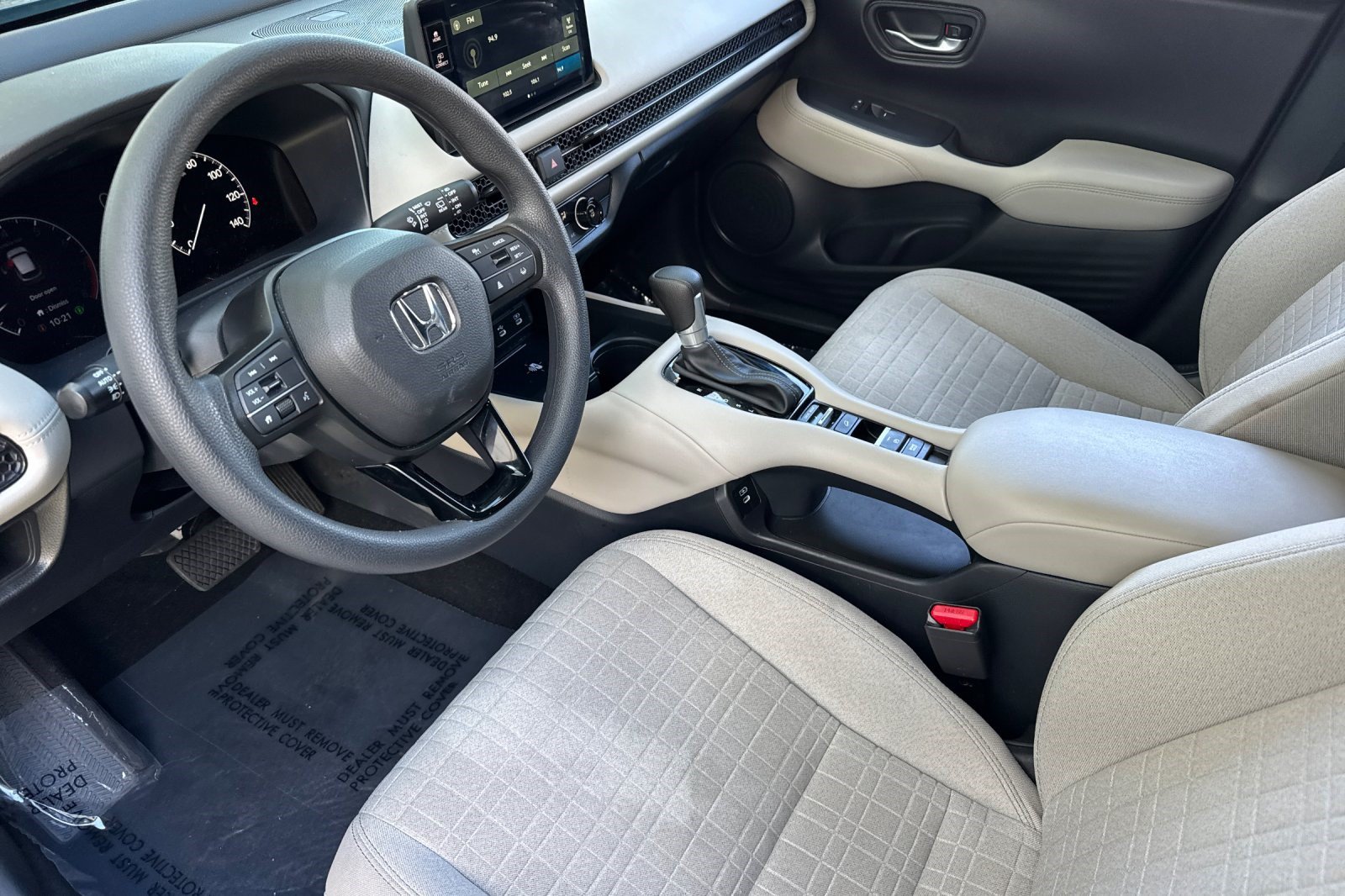 Used 2026 Honda HR-V LX image 4