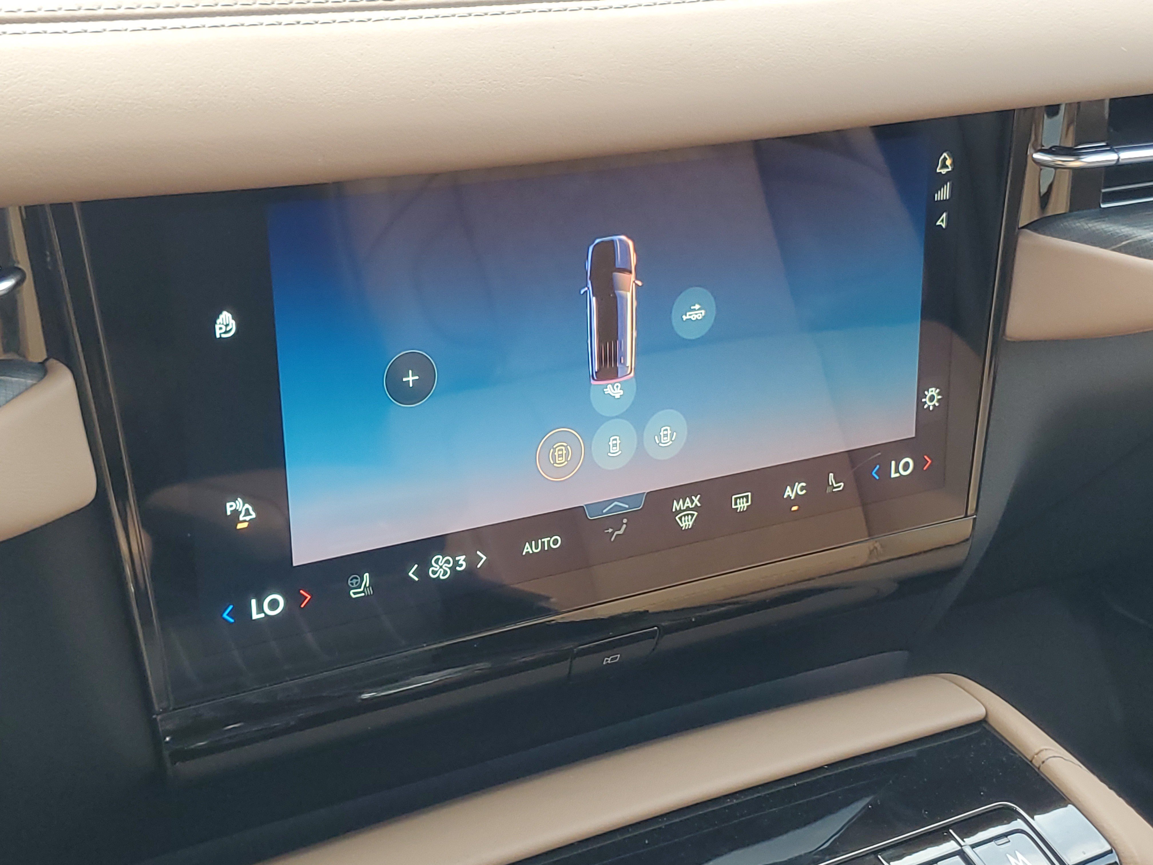 New 2027 Lincoln Navigator Black Label AWD/4WD image 24
