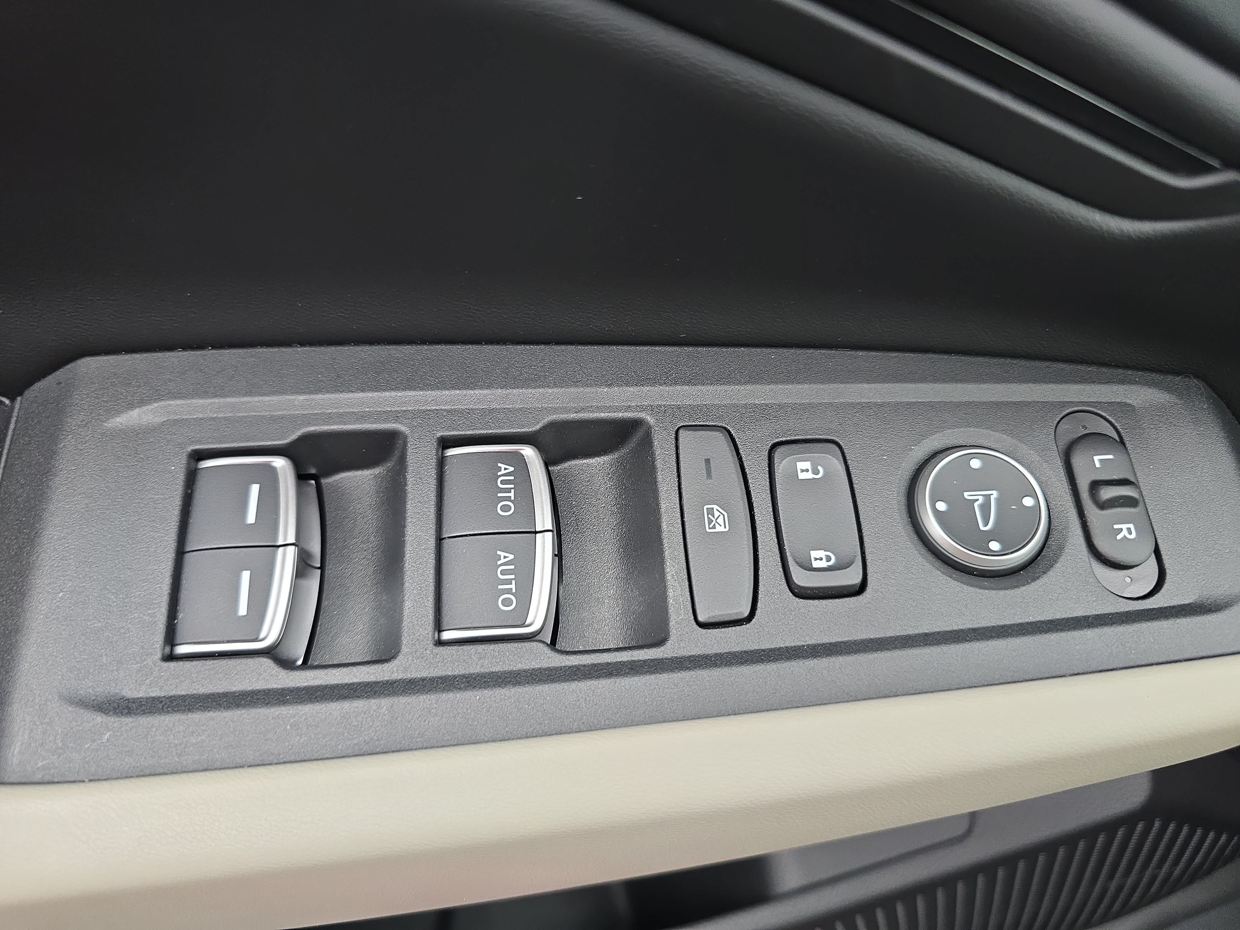 Used 2024 Honda Accord EX image 26