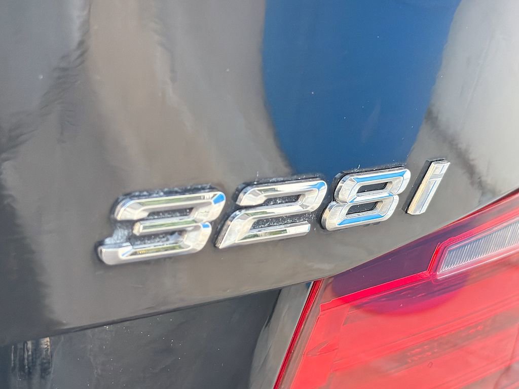 Used 2014 BMW 328i xDrive Sedan AWD/4WD image 33