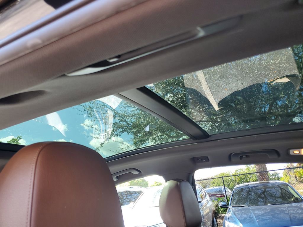 Used 2017 Audi Q5 2.0T Premium image 16