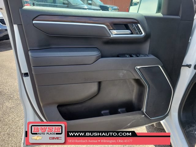 Used 2025 GMC Sierra 1500 SLT AWD/4WD image 18