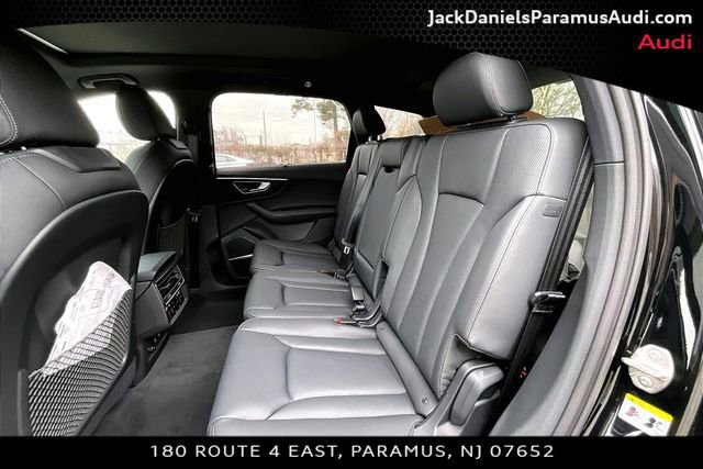 New 2026 Audi Q7 3.0T Premium Plus AWD/4WD image 10