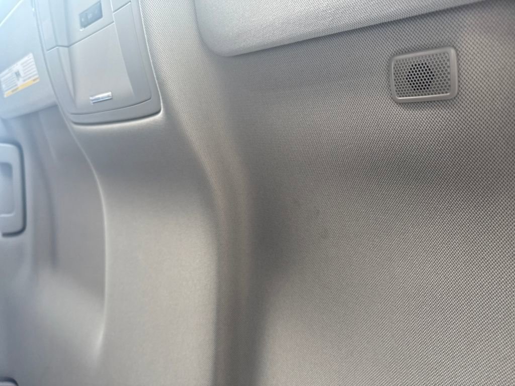 Used 2018 Chevrolet Silverado 1500 LT w/ All Star Edition image 20