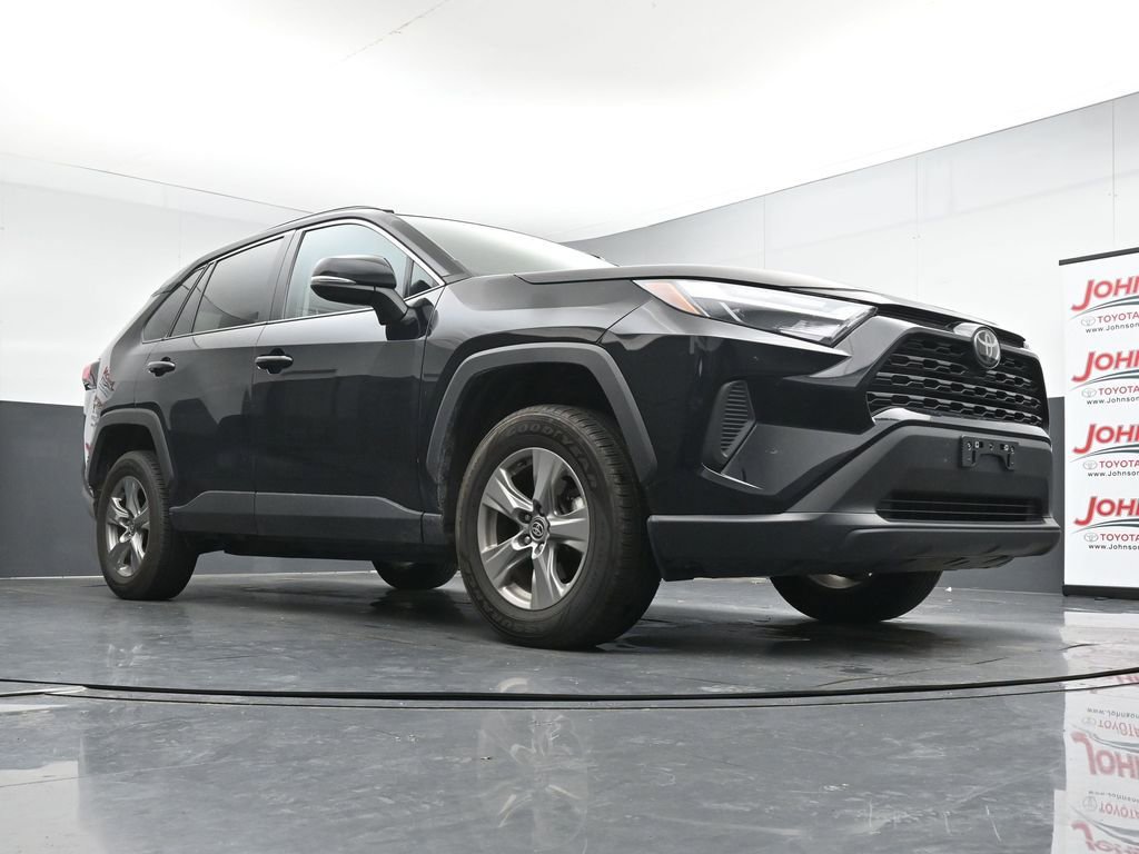 Used 2024 Toyota RAV4 XLE image 18