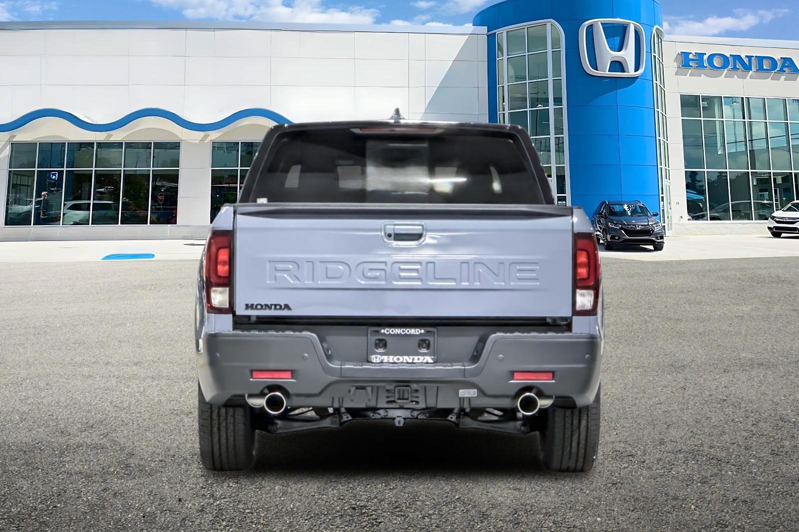 New 2026 Honda Ridgeline Black Edition image 9