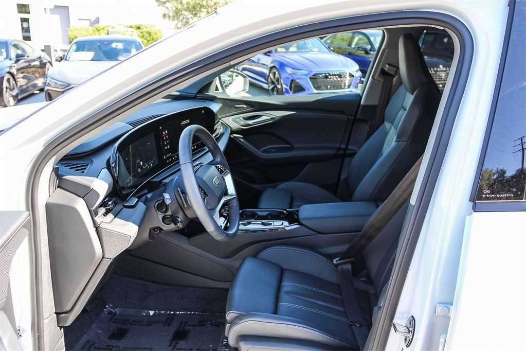 Used 2025 Audi Q6 e-tron Premium Plus w/ Premium Plus image 19