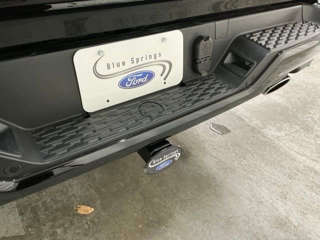 Used 2025 RAM 1500 Laramie w/ Sport Appearance Package image 5