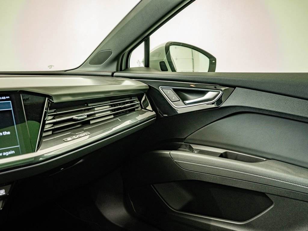 Used 2023 Audi Q4 e-tron Premium w/ Convenience Package image 25