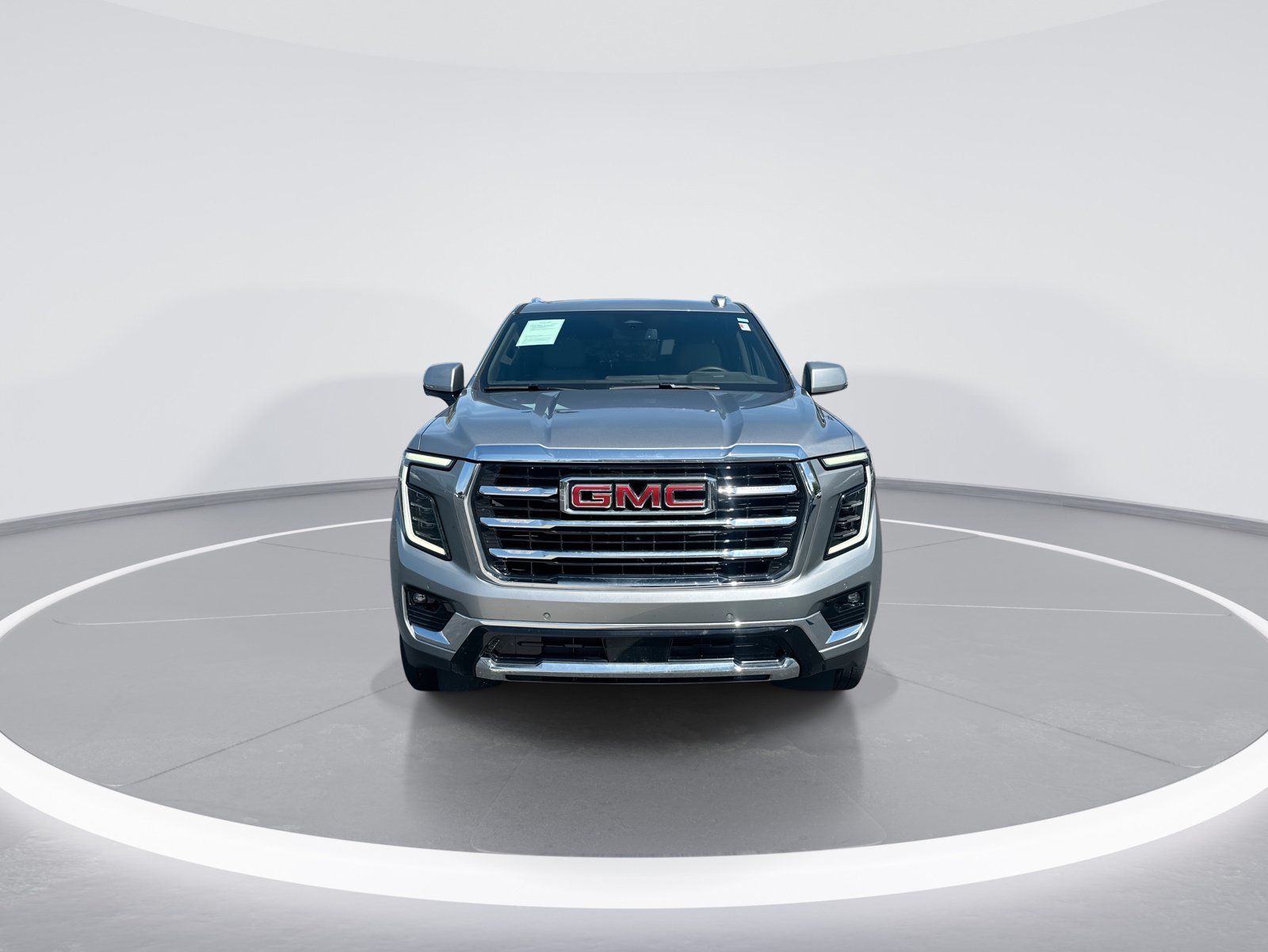 Used 2025 GMC Yukon XL Elevation AWD/4WD image 3
