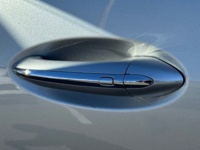 Used 2021 Buick Enclave Essence w/ Sound and Sites Package image 13