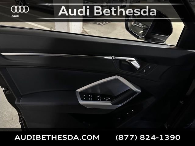 New 2025 Audi Q3 2.0T Premium image 13