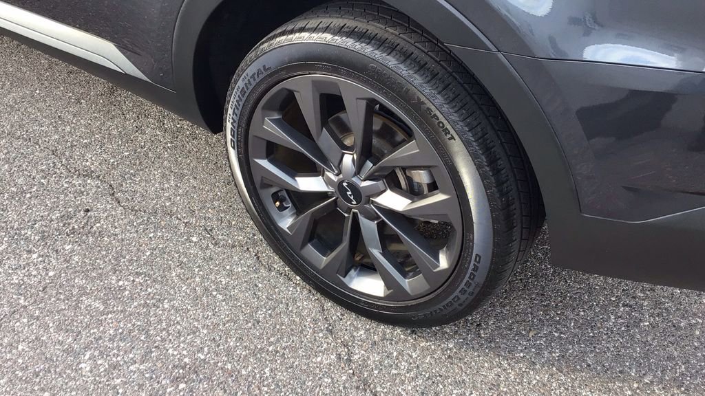 Used 2023 Kia Sorento SX Prestige image 9