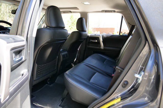 Used 2018 Toyota 4Runner Limited AWD/4WD image 24