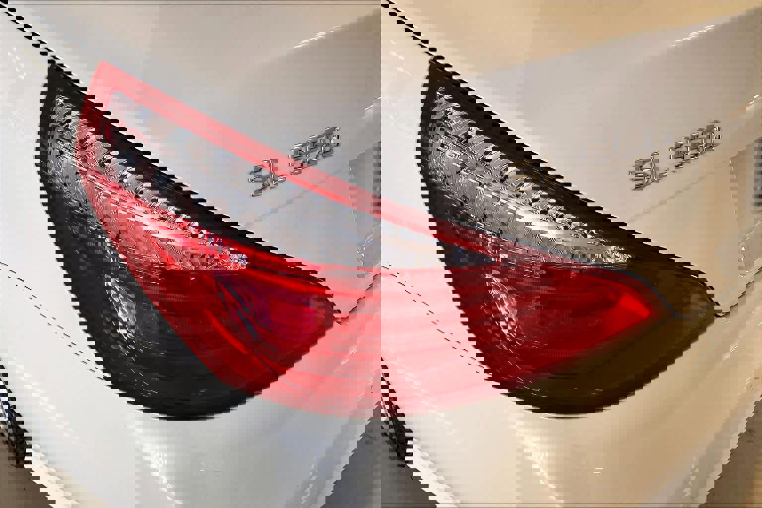 Used 2016 Mercedes-Benz SL 550 image 25