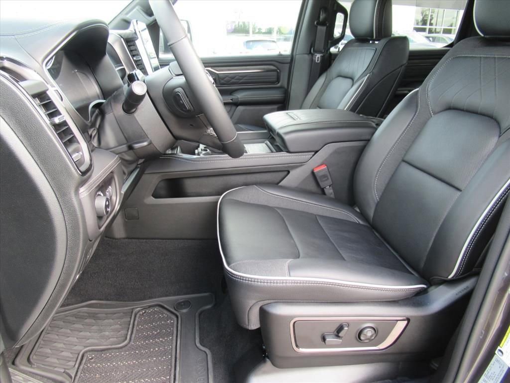 Used 2026 RAM 1500 Limited image 22